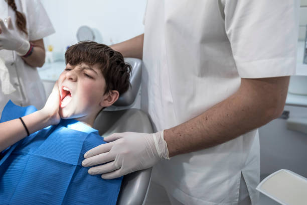 Best Emergency Dental Care for Broken or Chipped Teeth in Croswell, MI